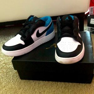 Jordan little boys sneakers